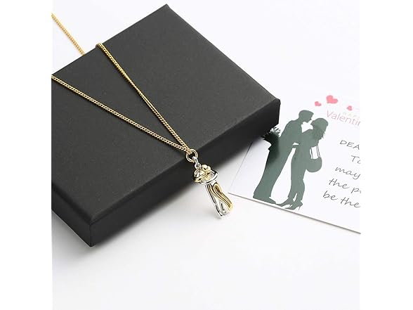 Taouzi Couples Hug Necklace