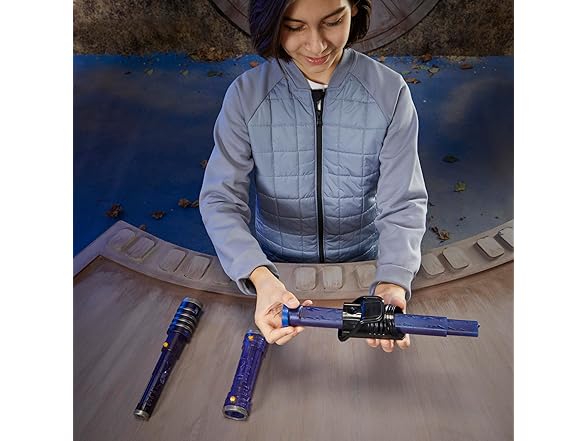 STAR WARS Lightsaber Forge Kyber Core Darksaber