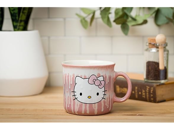 Silver Buffalo Sanrio Hello Kitty Drip Effect Mug