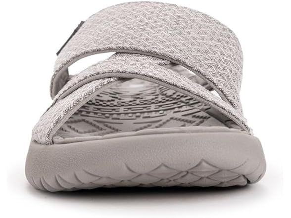 MUK LUKS Women's Sassy Cross-Over Sandal, 7