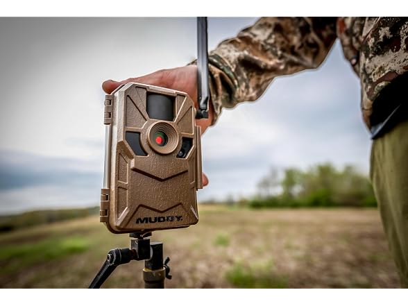 Muddy Manifest 3.0 Cellular Trail Camera 16 MP