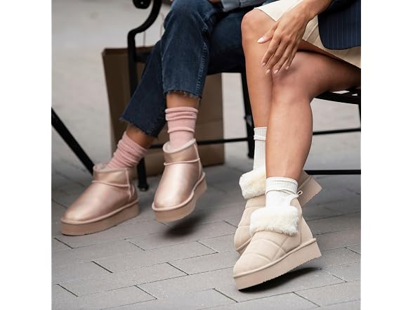Dearfoams Womens Bayswater Platform Shearling Bootie - Gallery 8