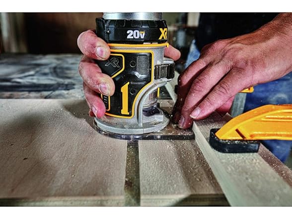 DEWALT DCW600B 20V Max XR Router, Tool Only