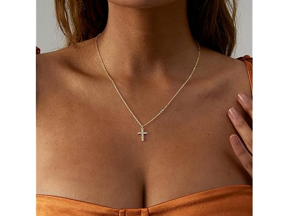 CAROVO Dainty Cross Necklace 18K Gold