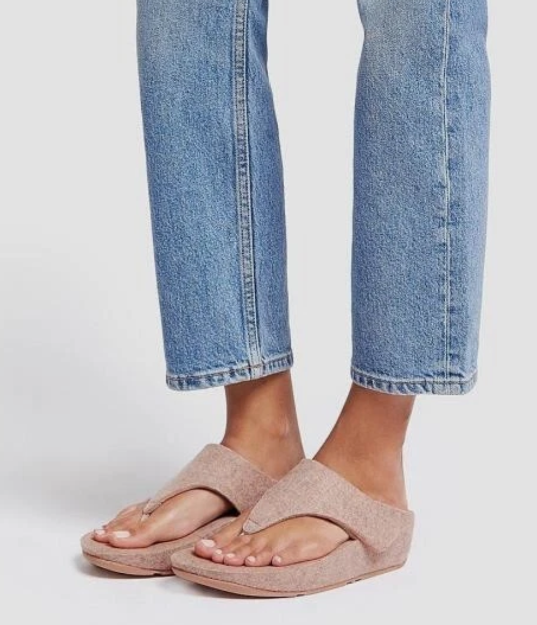 FitFlop e01 Shuv Adjustable Toe-Post Sandals - Gallery 8