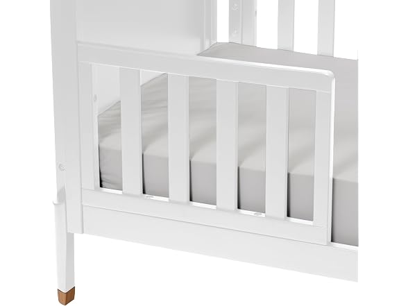 Little Seeds Aster 4-in-1 Convertible Crib