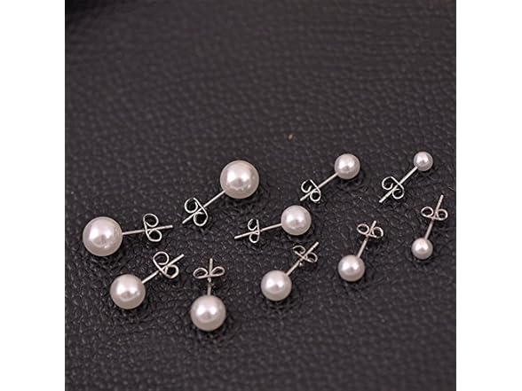 BronaGrand 5 Pairs Faux Pearl Stud