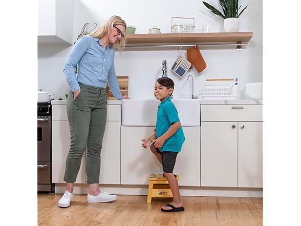 ECR4Kids Folding Step Stool with Handle