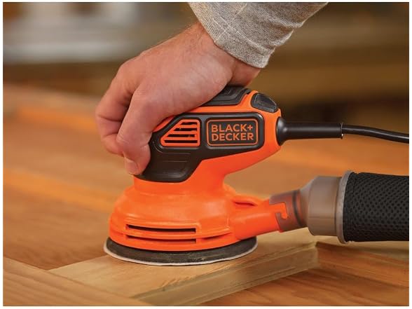 Black and Decker BDERO600 Orbital Sander