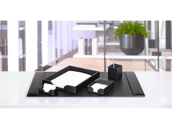 Dacasso Black Bonded Leather Desk Set