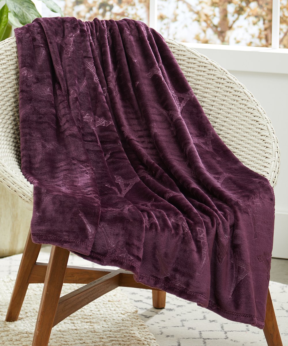 Eiffel Tower Embossed Throw - Gallery 10