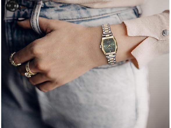 Jessica Simpson Barrel Watch Metal Band