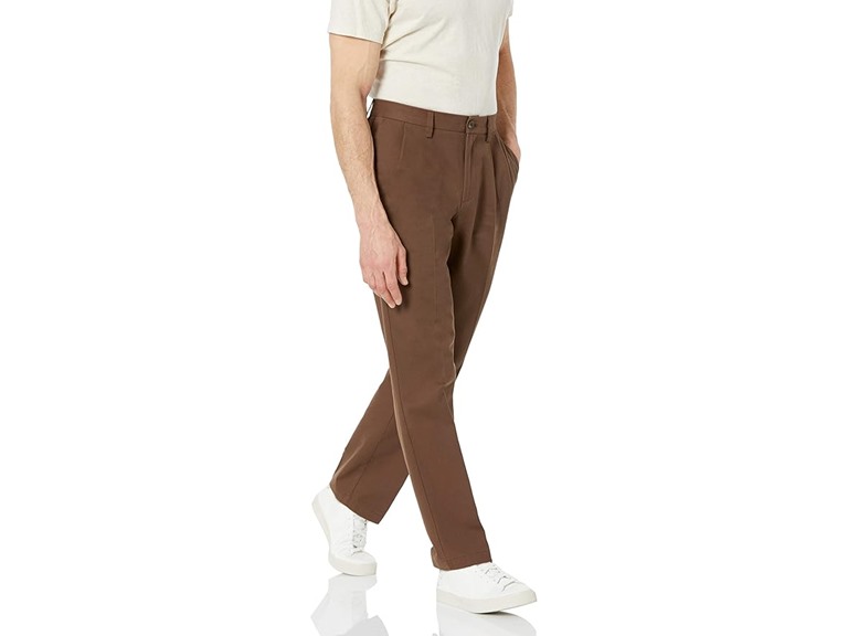 Amazon Essentials Mens Classic Fit Wrinkle Resistant Pleated Chino Pant