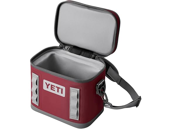 YETI Hopper Flip 8 Cooler, Harvest Red