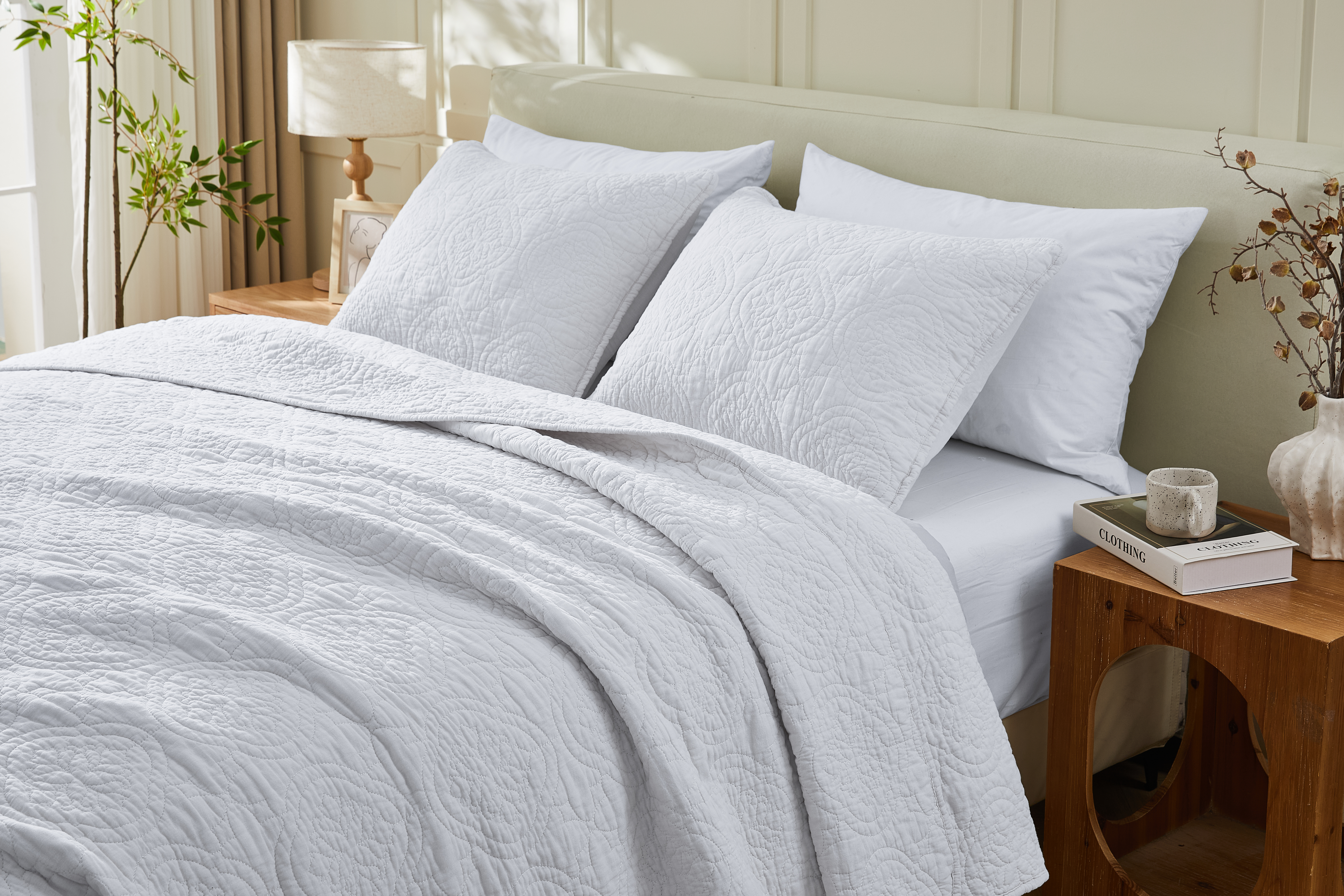 Flavia Cotton 3 Piece Quilt and Sham Set - Gallery 21