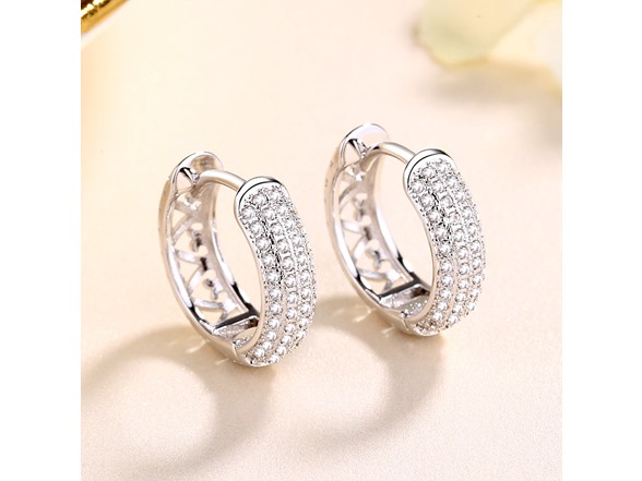 14K Filigree Heart Huggie Earring