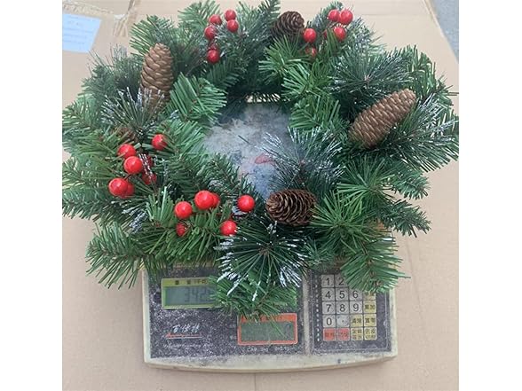 DRMEE 24" Realistic Wreath