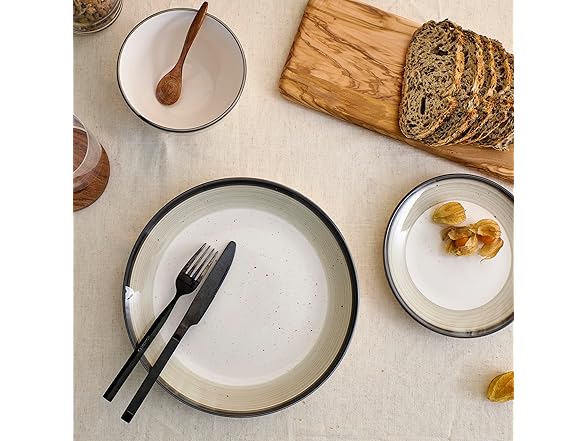 Earth & Clay Harlow 12-Piece Dinnerware Set Earthenware, Beige