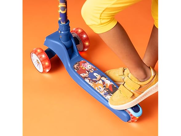 Jetson Sonic Three-Wheel Light Up Kick Scooter