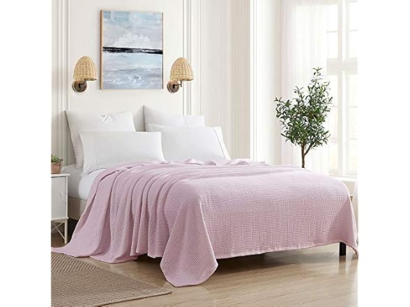Grand Hotel Waffle Weave Cotton Blanket