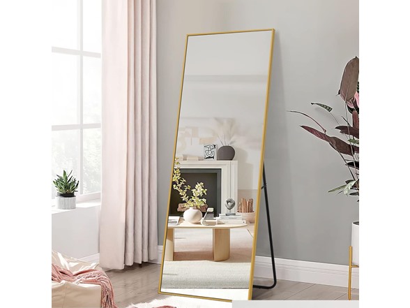  Gold (Metallic), 64"L X 21"W 