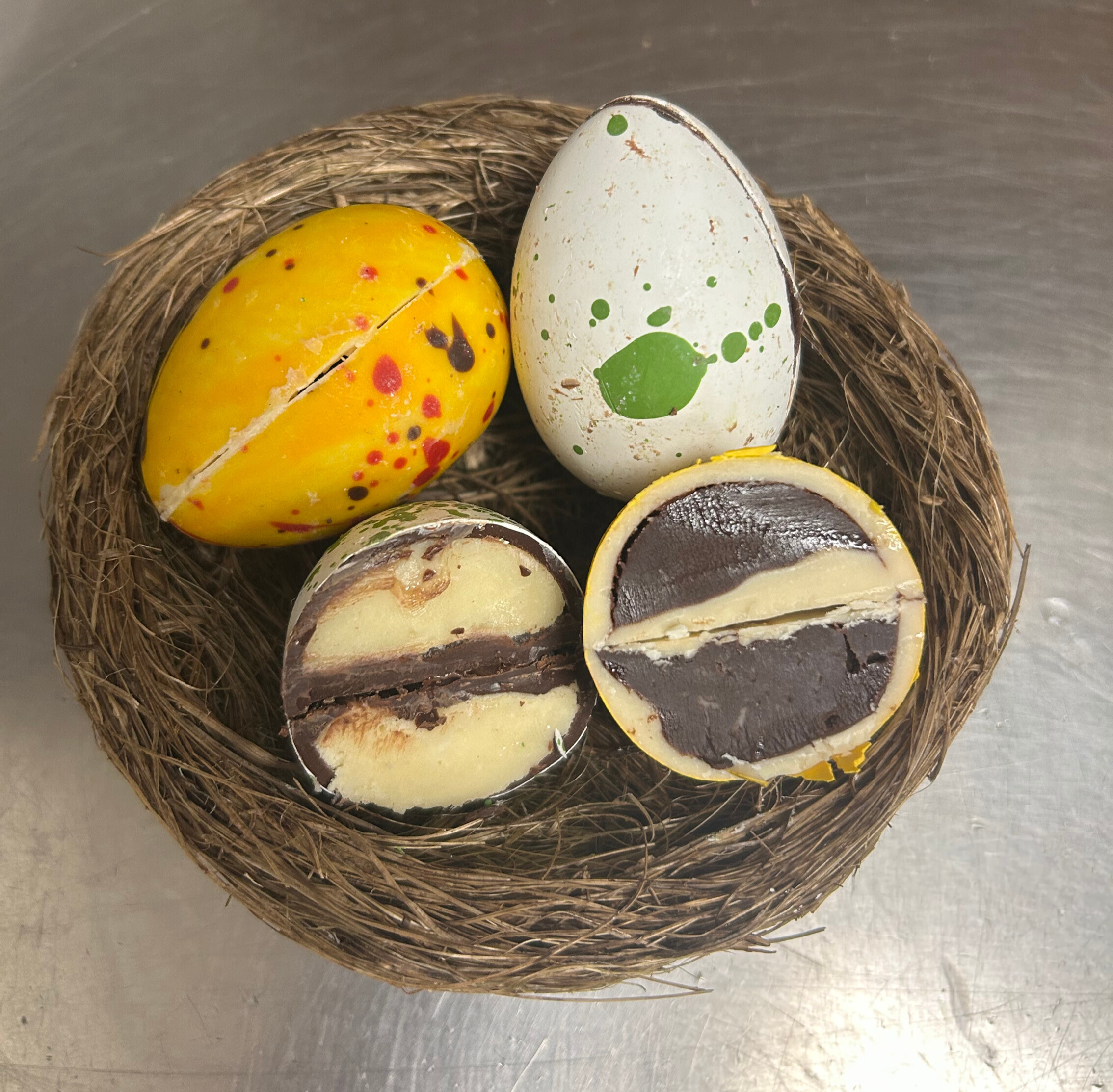 (2pk) Gourmet Chocolate Easter Egg Nests - Gallery 4