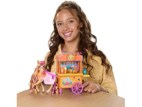 Wild Manes Horse Toys – Bailey’s Surf & Snacks Playset