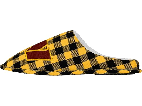 WASHINGTON COMMANDERS (Medium) Sherpa Lined Buffalo Check Slippers