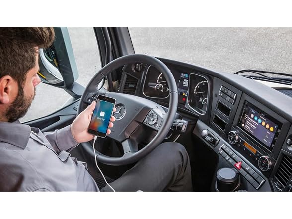 LIAUBN APP-Auto-157 (2 Pack) CarPlay USB-A to USB-