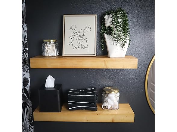 Laurel And Vine Decor Face Vase