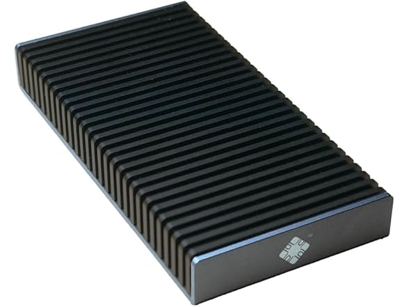 Portable NVMe USB4.0 (USB-C) SSD