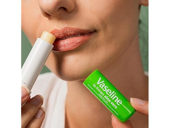 Vaseline Aloe Fresh Lip Therapy Stick