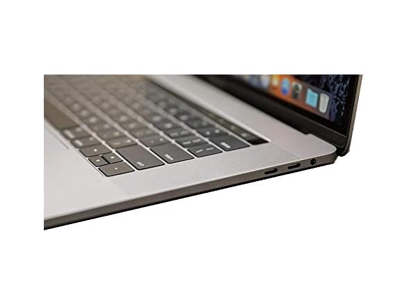 Apple 13.3" MacBook 16GB/256 SSD - 2017 Model