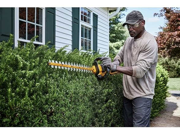 DEWALT DCHT870B 60V FLEXVOLT Hedge Trimmer