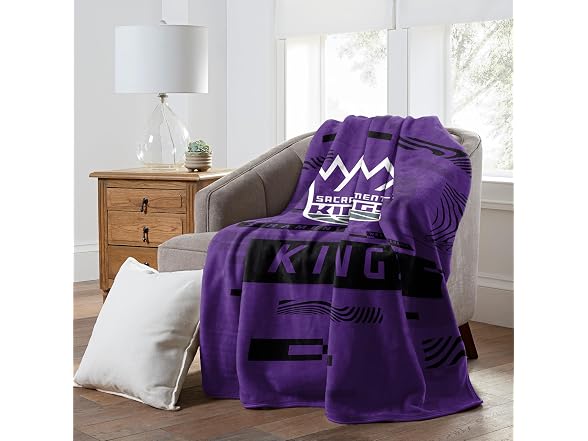 Northwest NBA Sacramento Kings Throw