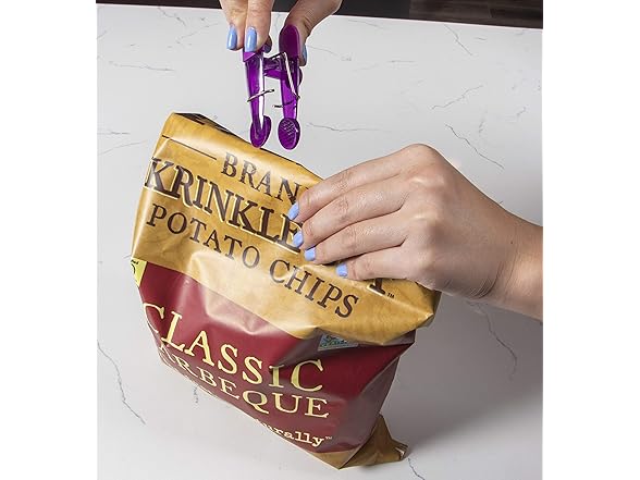 Simply Served Seal N Snack Magnetic Chip Clips, 16 Count