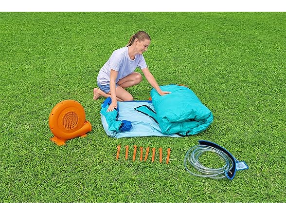 H2OGO HydroHangout Inflatable Water Park
