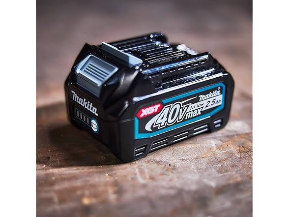 Makita BL4025 MAKITA 40V MAX XGT 2.5AH Battery