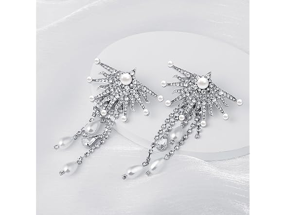 Hopmiss Pearl Crystal Chandelier Earring