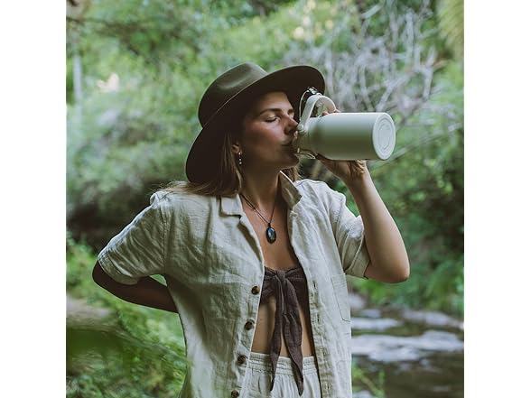 BJPKPK Insulated Water Bottles with Straw,White