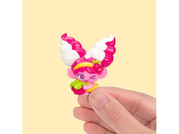 Trolls DreamWorks Fun Fair Surprise Mineez - 1.5 Inch Collectible Figures
