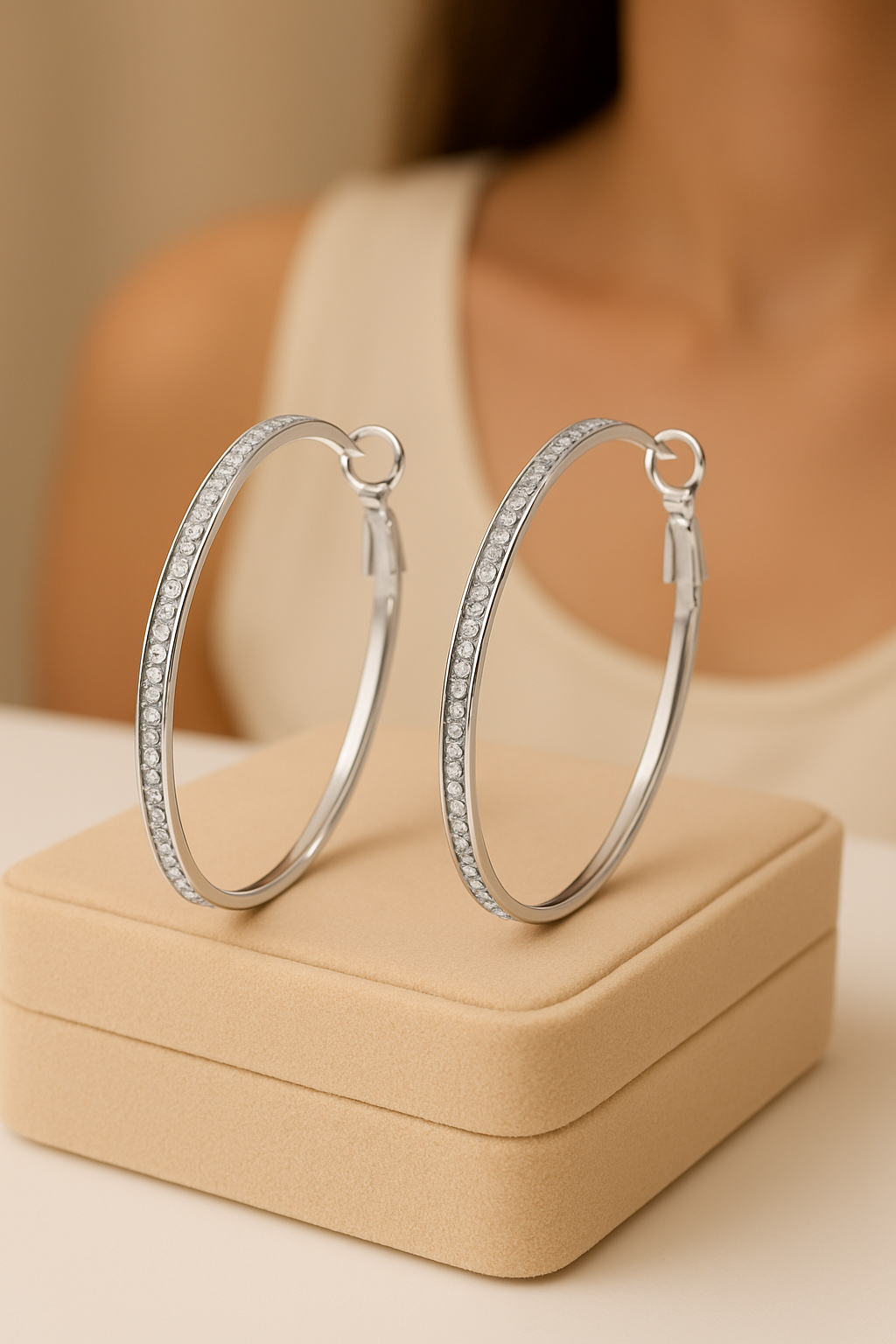 14K White Gold Large Hoop Earrings - Gallery 6