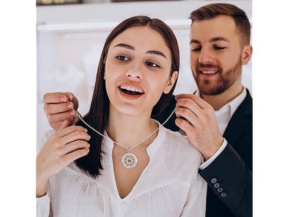 Mezvth Compass Necklace