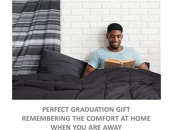 Comfort Spaces 17 Piece Bed in A Bag Comforter Set