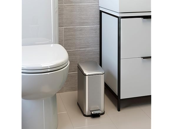 iTouchless 5 Liter SoftStep Trash Can