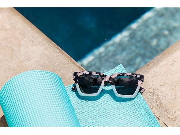 PeeperSpecs Women's Out Office Polarized Sunglasses