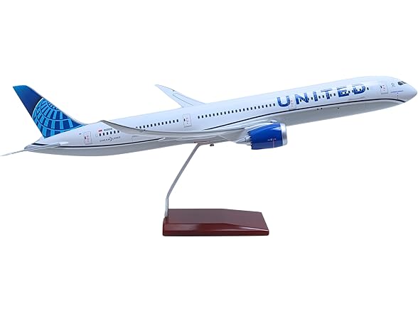 SkyMarks Elite United 787-10 1/100 Scale Model Airplane