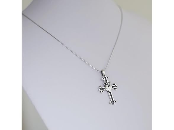 SUGARKITTEN Claddagh Cross Pendant
