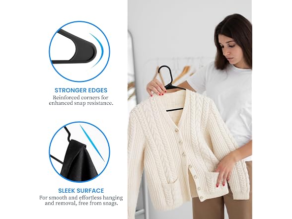 Simple Deluxe Plastic Hangers 30 Pack