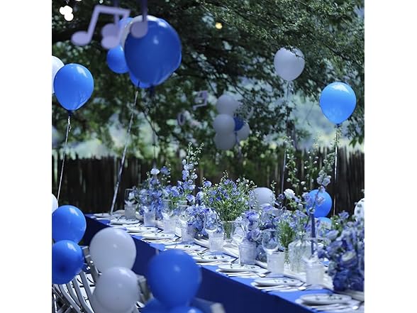 200 Pieces Blue UV Neon Balloons
